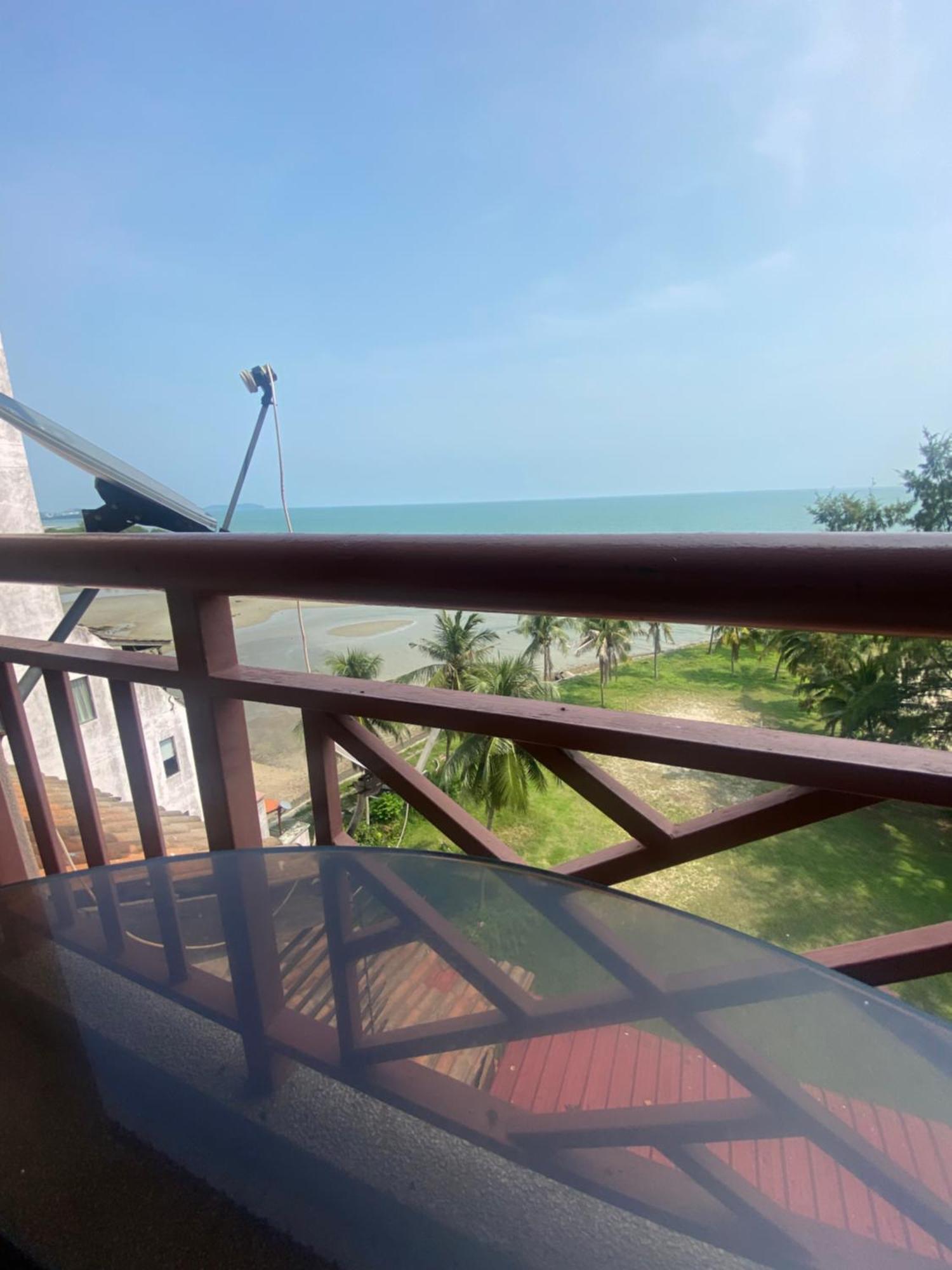 Pd Seaview Paradise Lagoon Apartment Port Dickson Eksteriør bilde